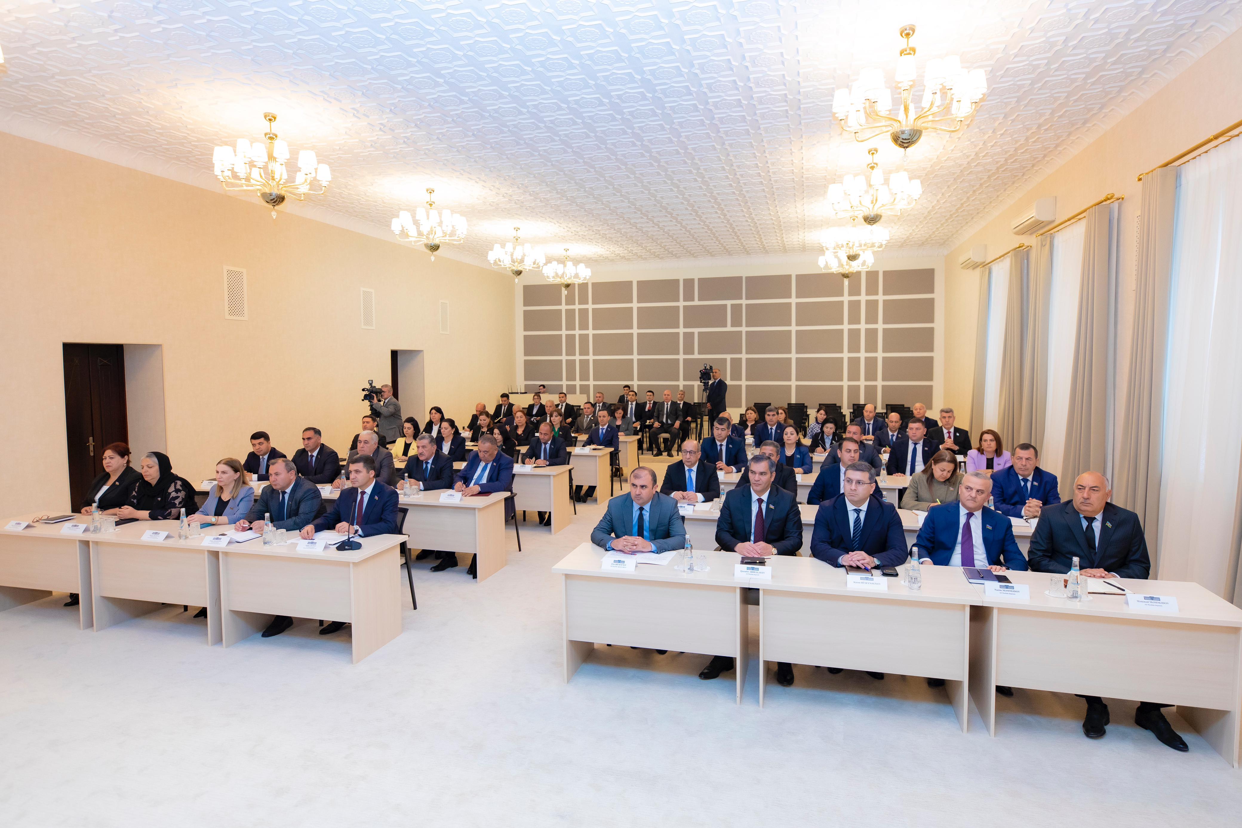 Ali Məclisin növbəti  plenar iclası keçirilib