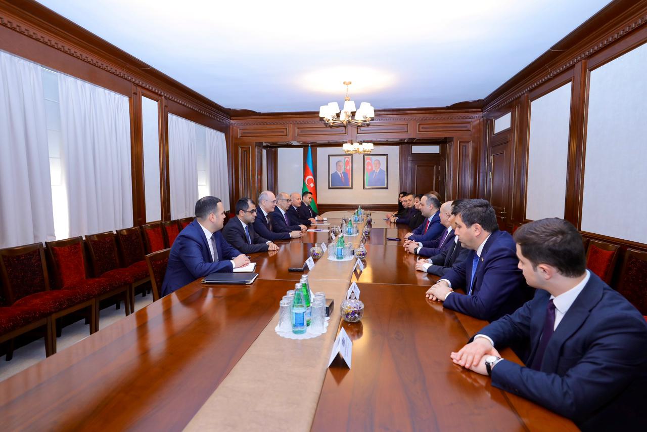 Ali Məclisdə Milli Məclisin nümayəndə heyəti ilə görüş olub