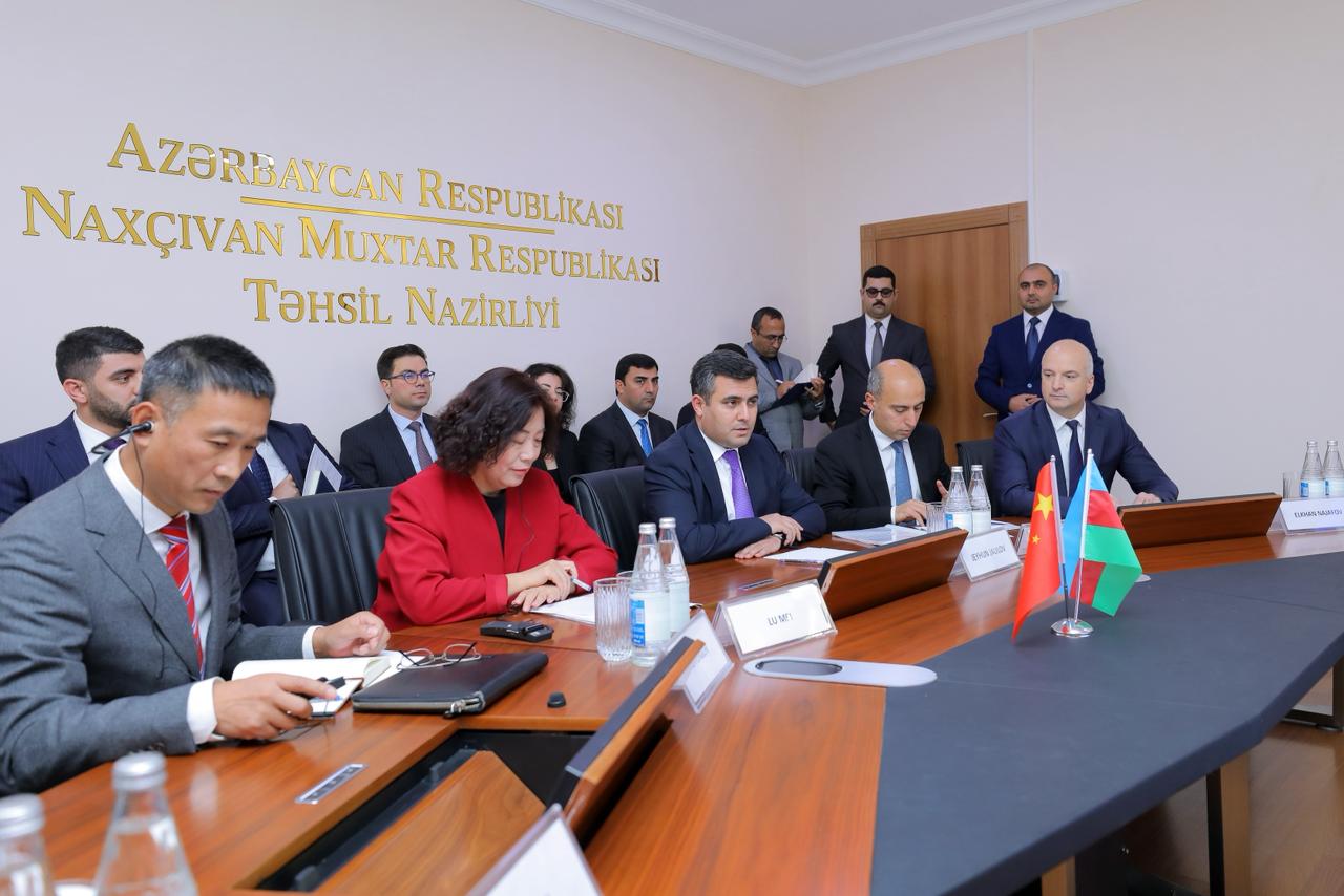 Naxçıvanda “İnteraktiv təhsil yardımı” layihəsinin təqdimatı keçirilib