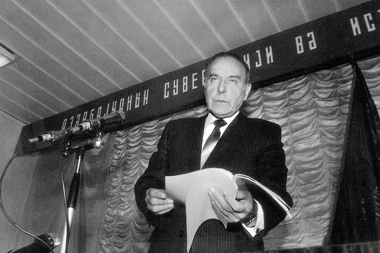1991-ci ilin bu günü Ali Məclisin sessiyasında SSRİ-nin saxlanmasına dair Ümumittifaq referendumunda muxtar respublikanın iştirak etməməsi barədə qərar qəbul edilib